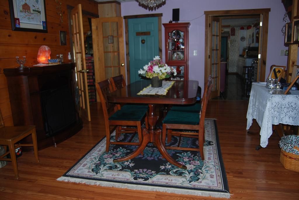 Berry Patch Bnb Lebanon Room photo