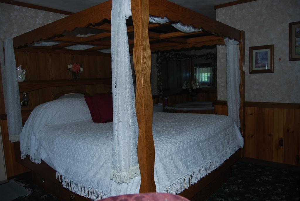 Berry Patch Bnb Lebanon Room photo