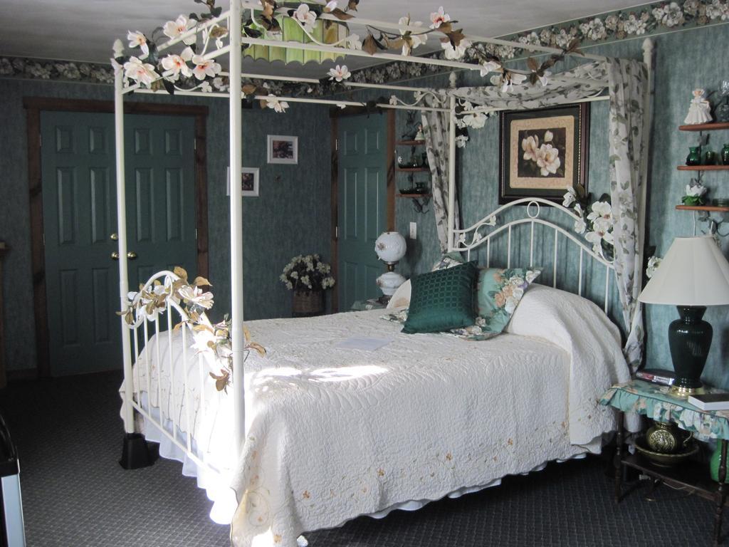 Berry Patch Bnb Lebanon Room photo
