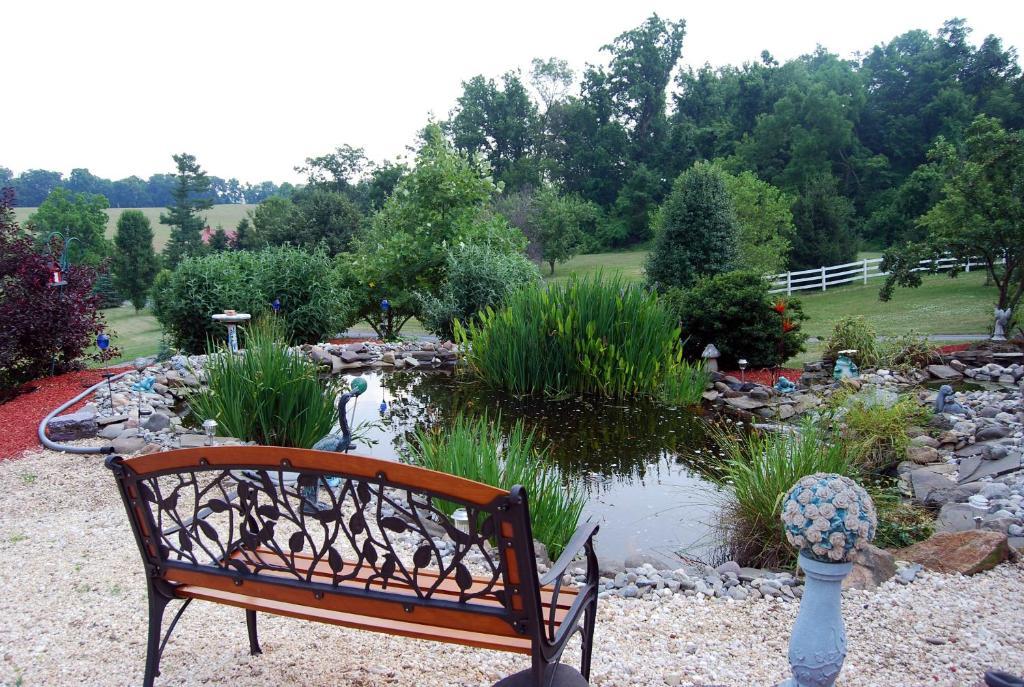 Berry Patch Bnb Lebanon Exterior photo